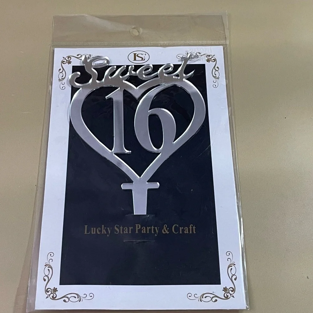 NWT Sweet 16 Cursive Acrylic Mirrored Cake Topper